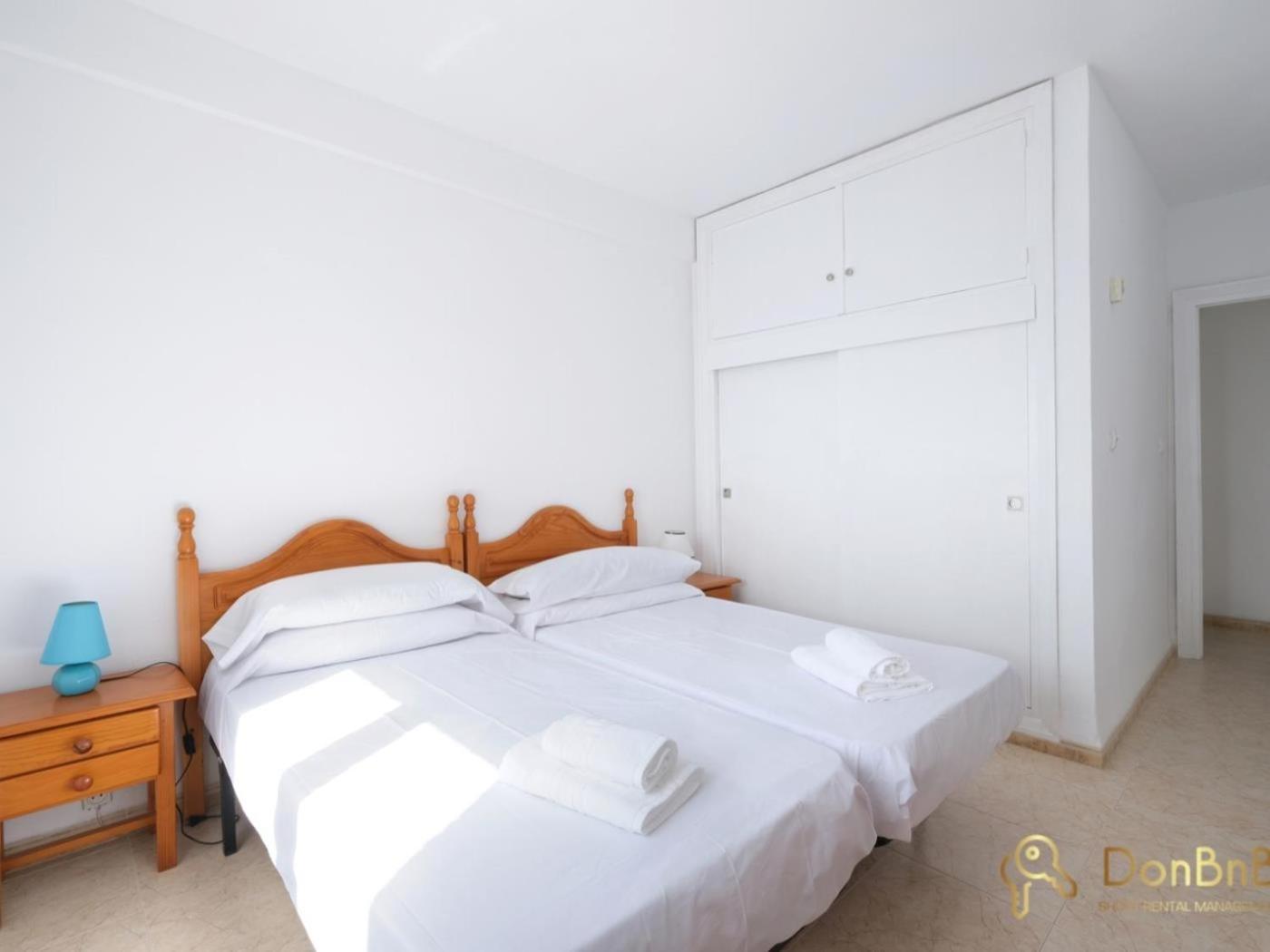Apartamento Con Piscina En La Primera Linea De Playa De Fuengirola Ruang foto