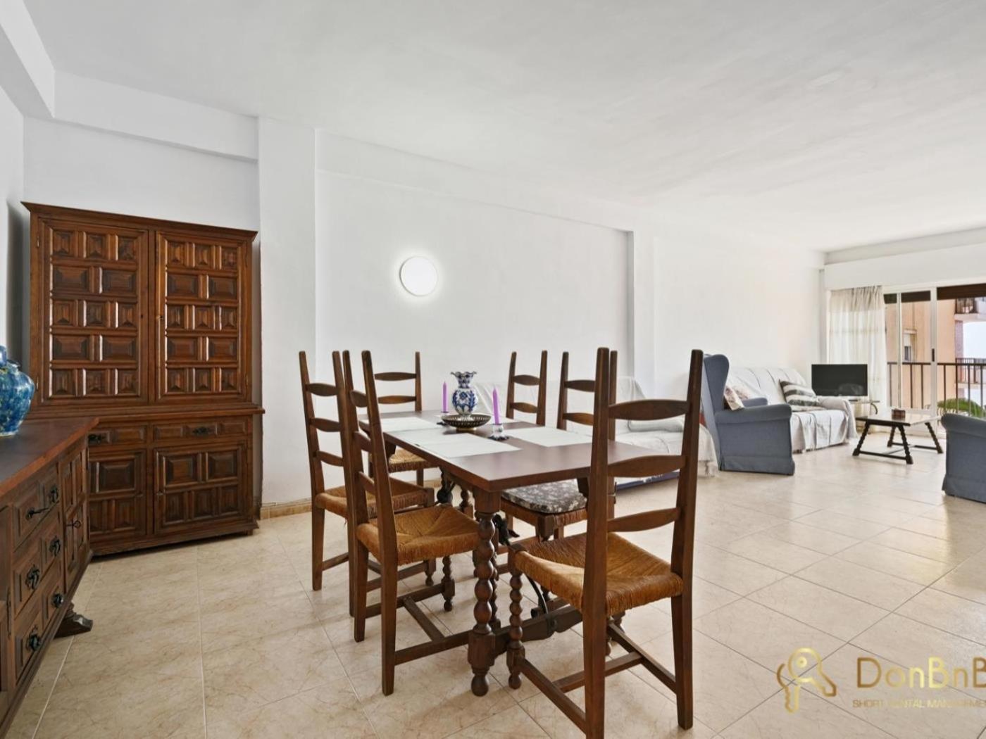 Apartamento Con Piscina En La Primera Linea De Playa De Fuengirola Ruang foto